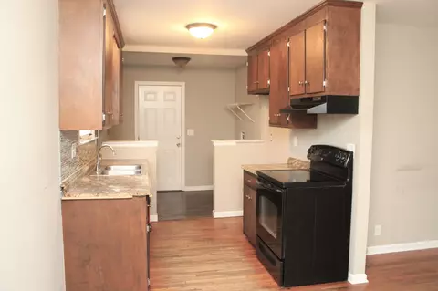 302 E Hillcrest Dr, Springfield, TN 37172 photo 8