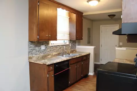 302 E Hillcrest Dr, Springfield, TN 37172 photo 9