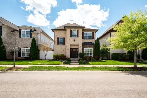 5951 Cottingham Dr, Murfreesboro, TN 37128 photo 2