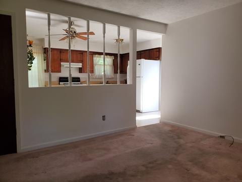 144 Batey Cir, Dickson, TN 37055 photo 4