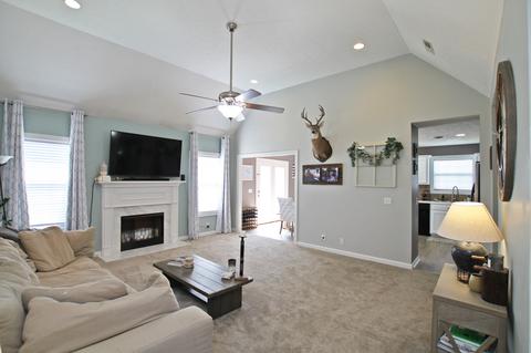 140 Fieldstone Ln, Springfield, TN 37172 photo 3