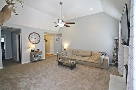 140 Fieldstone Ln, Springfield, TN 37172 photo 4