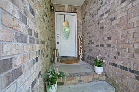140 Fieldstone Ln, Springfield, TN 37172 photo 2