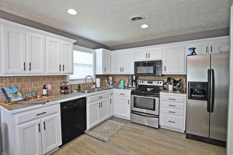 140 Fieldstone Ln, Springfield, TN 37172 photo 8