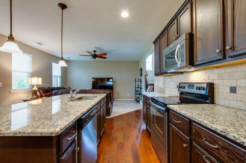 1637 Robindale Dr, Hermitage, TN 37076 photo 11