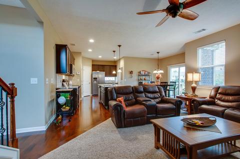 1637 Robindale Dr, Hermitage, TN 37076 photo 8
