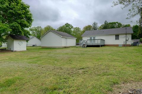 2033 Wolfe Rd, White Bluff, TN 37187 photo 5