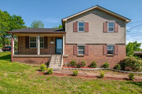 8120 Bonnafair Dr, Hermitage, TN 37076 photo 1