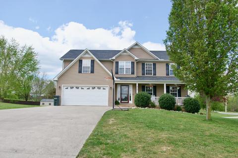 210 Partridge Trl, Baxter, TN 38544 photo 1