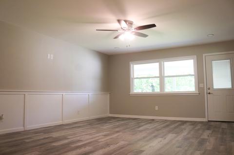 124 E Main St, Loretto, TN 38469 photo 7