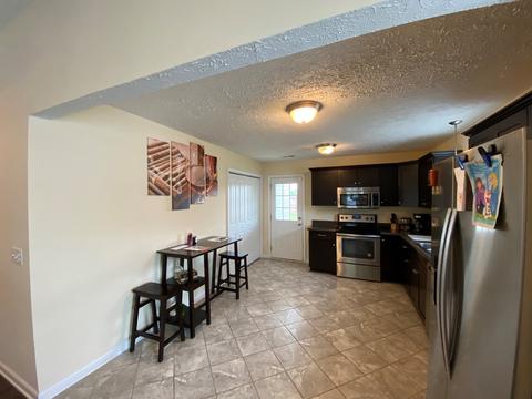 915 17th Ave E, Springfield, TN 37172 photo 3