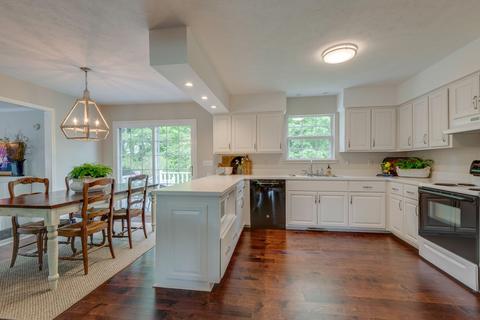 1016 Post Oak Dr, Dickson, TN 37055 photo 8