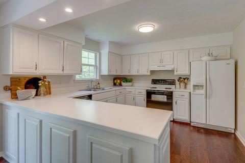 1016 Post Oak Dr, Dickson, TN 37055 photo 9