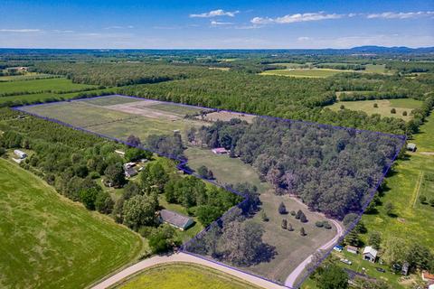 165 Hester Ln, Morrison, TN 37357 photo 1