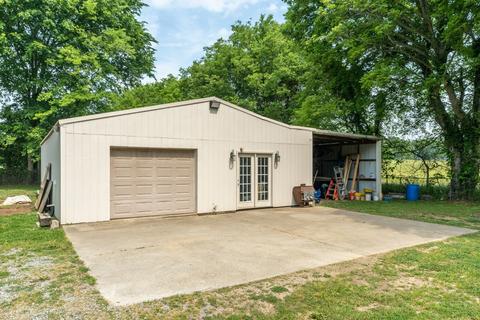 6658 Highway 49 E, Springfield, TN 37172 photo 2
