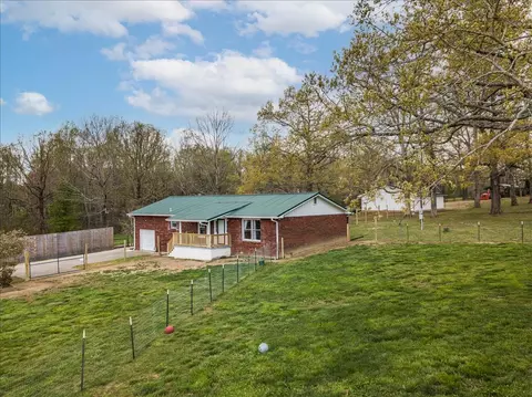 2365 Sylvia Rd, Dickson, TN 37055 photo 4