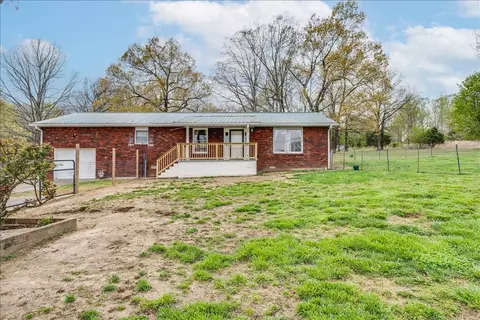 2365 Sylvia Rd, Dickson, TN 37055 photo 2
