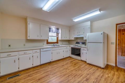 3685 Moss Rd, Baxter, TN 38544 photo 13