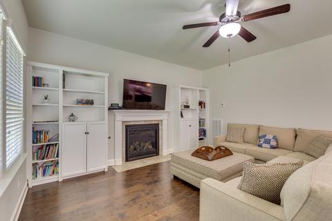1047 Daniel Ln, Spring Hill, TN 37174 photo 11