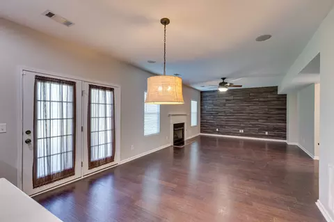 1025 Daniel Ln, Spring Hill, TN 37174 photo 13