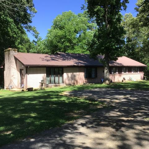 129 Riverside Dr, Centerville, TN 37033 photo 1
