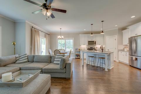 41 Hemlock Cir, Burns, TN 37029 photo 14