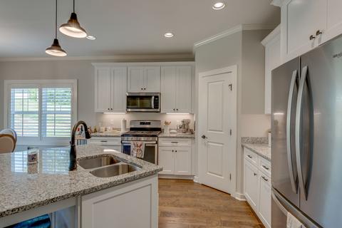 41 Hemlock Cir, Burns, TN 37029 photo 17