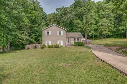 1014 Wildcat Rd, Dickson, TN 37055 photo 1