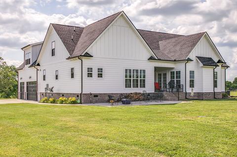 878 W Trimble Rd, Milton, TN 37118 photo 4