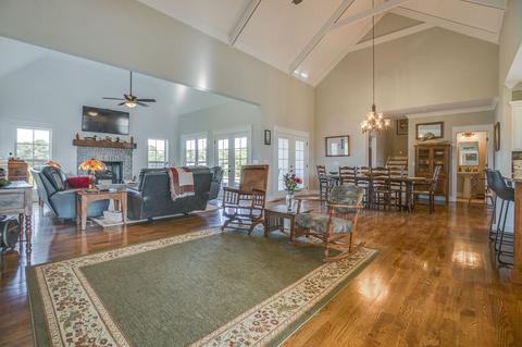 878 W Trimble Rd, Milton, TN 37118 photo 9