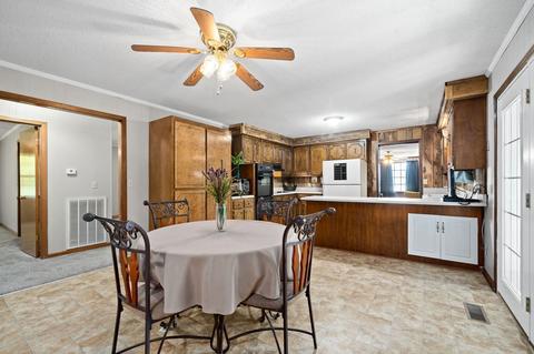 3585 Highway 48, Cunningham, TN 37052 photo 15