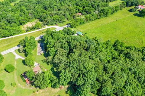 3585 Highway 48, Cunningham, TN 37052 photo 5