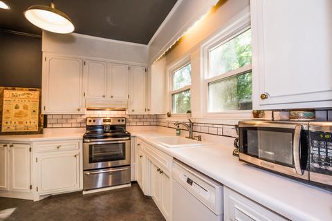 812 E Burton St, Murfreesboro, TN 37130 photo 28
