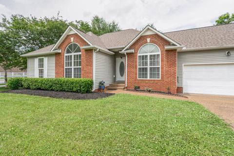 1800 Devon Dr, Spring Hill, TN 37174 photo 2