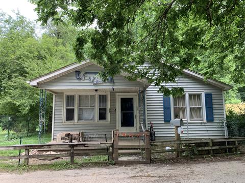 405 High Point Dr, Centerville, TN 37033 photo 1