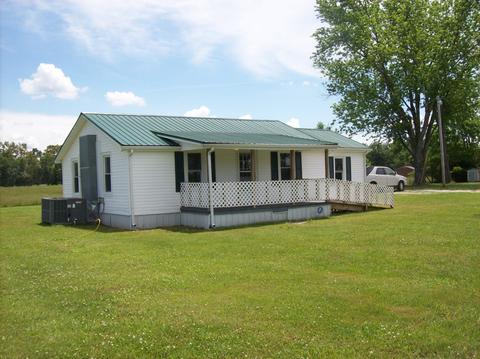 220 Pocahontas Rd, Morrison, TN 37357 photo 2