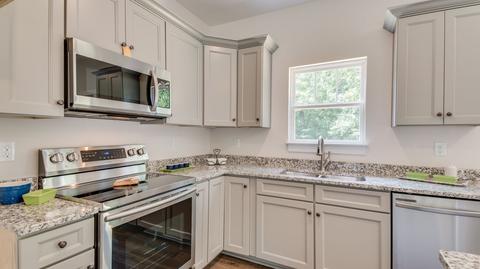1409 Ridge Rd, Dickson, TN 37055 photo 2