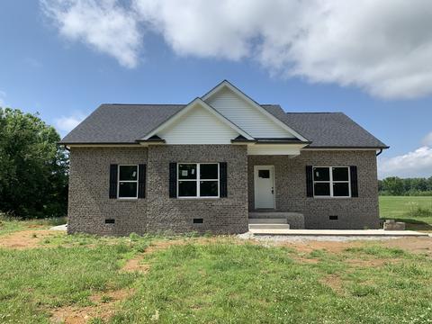 1409 Ridge Rd, Dickson, TN 37055 photo 1