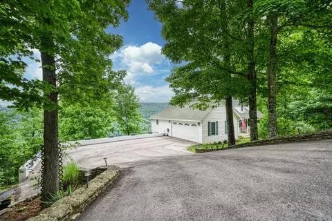 301 E Sunset Blvd E, Allons, TN 38541 photo 7