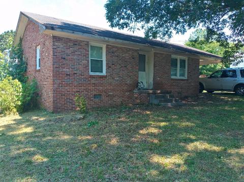 124 23rd Ave E, Springfield, TN 37172 photo 1