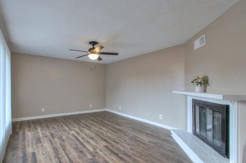 126 Cedarwood Ln, Madison, TN 37115 photo 3