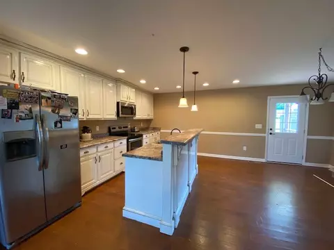 155 Raspberry Dr, Winchester, TN 37398 photo 4