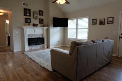 1022 Glendale Dr, Dickson, TN 37055 photo 4