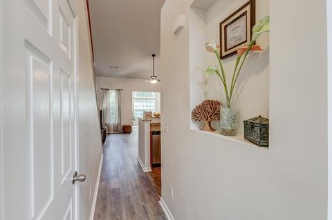 1049 Countess Ln, Spring Hill, TN 37174 photo 5