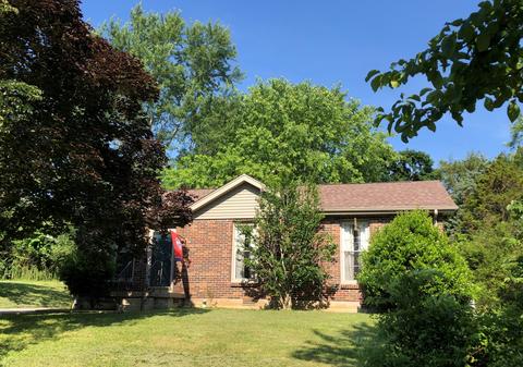 320 Bluebird Ln, Dickson, TN 37055 photo 2