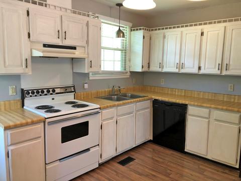 320 Bluebird Ln, Dickson, TN 37055 photo 3