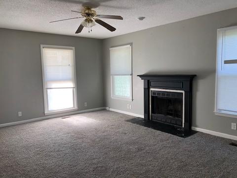1045 Silver Point Dr, Murfreesboro, TN 37130 photo 4