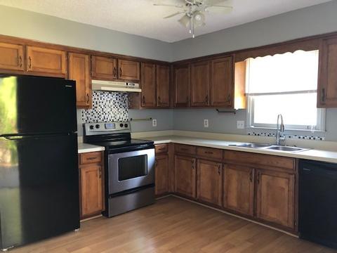 1045 Silver Point Dr, Murfreesboro, TN 37130 photo 5