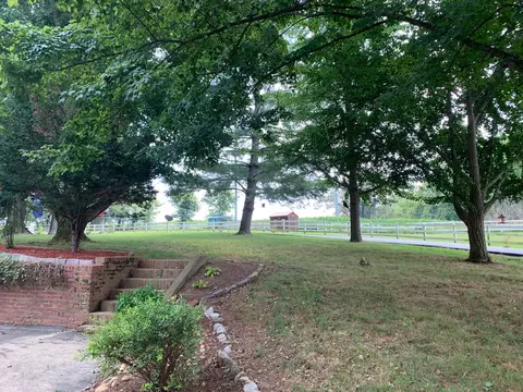 610 Joyce Ln, Springfield, TN 37172 photo 8