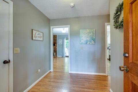 2819 Skyview Dr, Centerville, TN 37033 photo 4